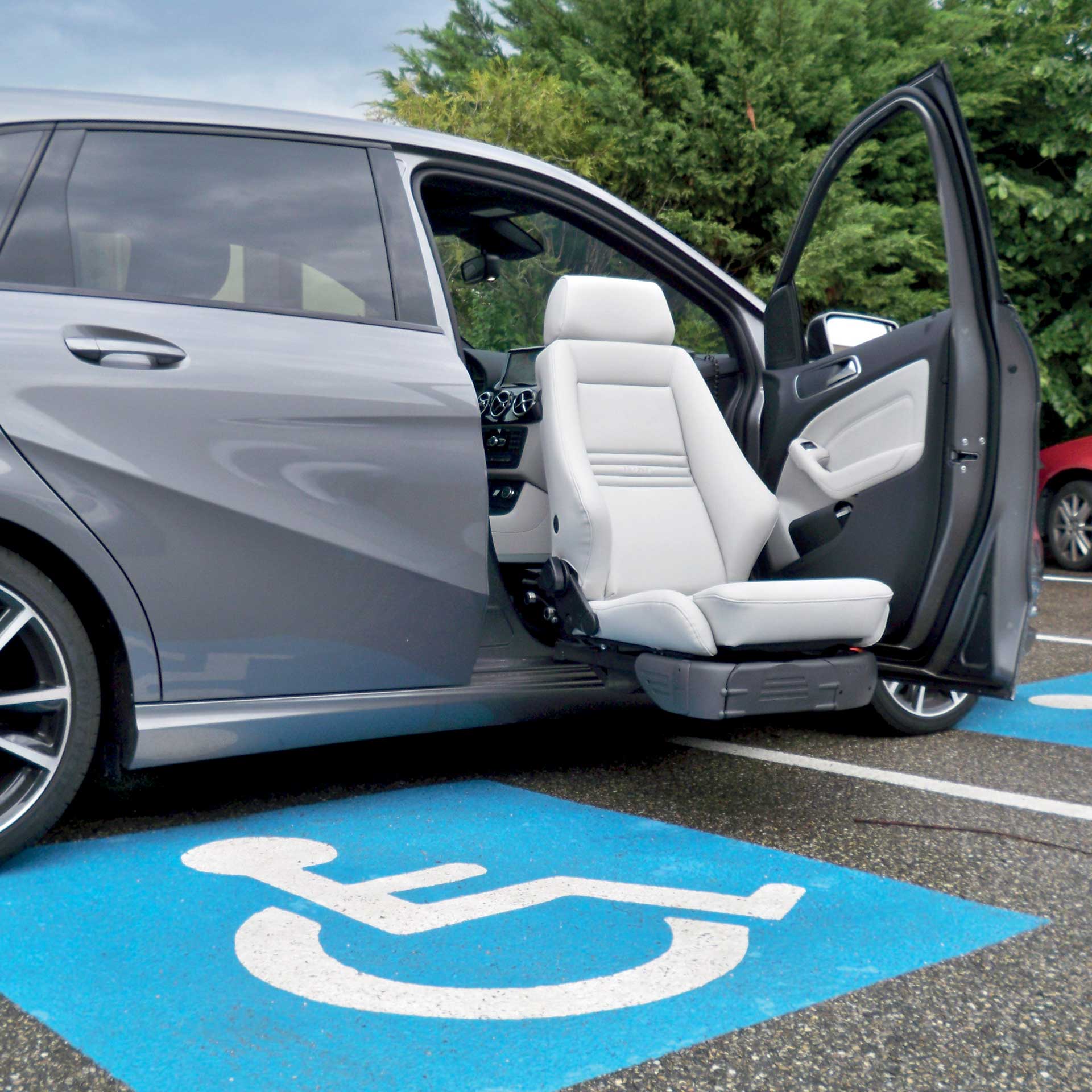 Services d'aménagement de voitures pour personnes handicapees